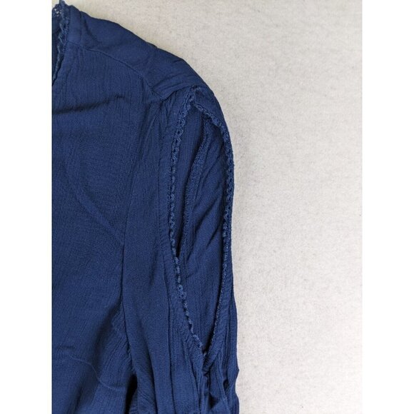 John Paul Richard Women's Top Size Large Blue Embroidered Peasant Boho Cut-Outs - Picture 8 of 14